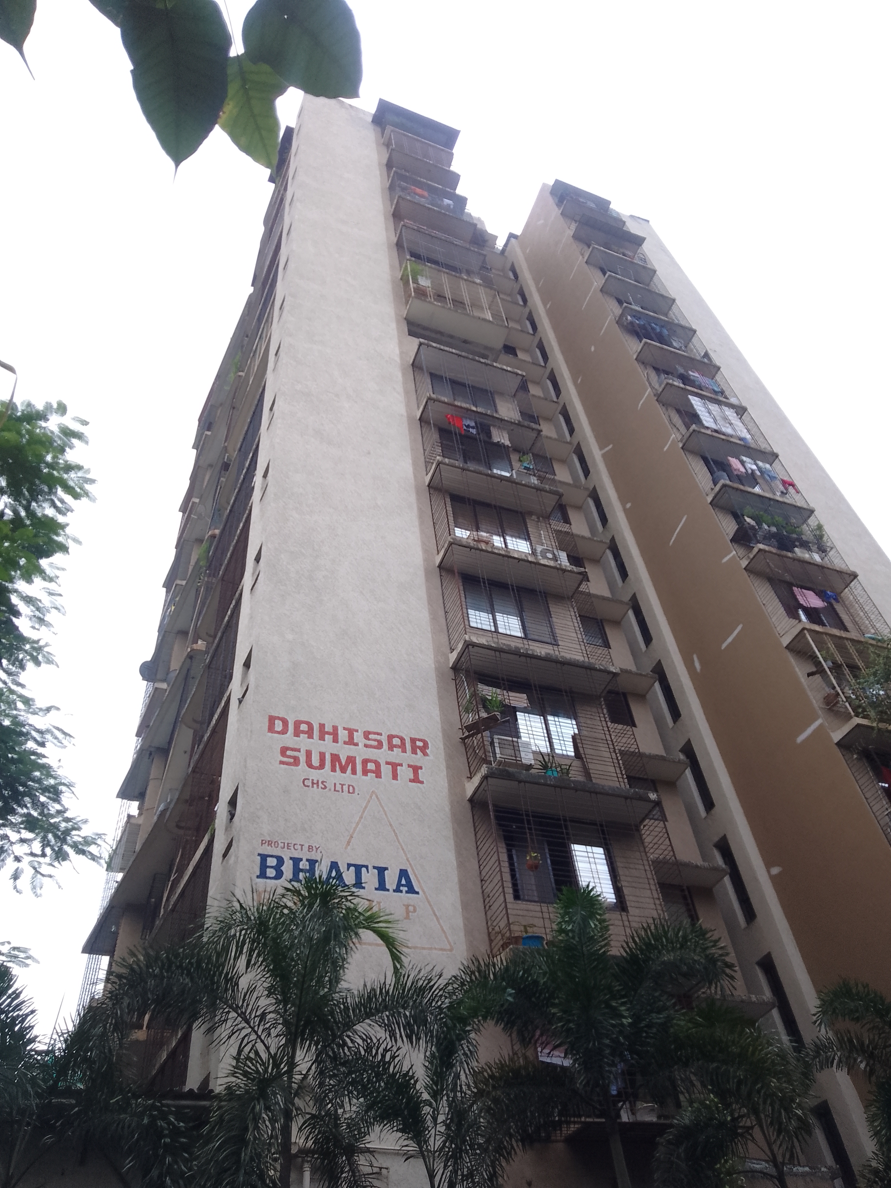 2 BHK Apartment For Rent in Bhatia Dahisar Sumati CHS