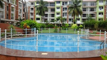 Swimming Pool in 2 BHK Apartment at Candolim – for Rent