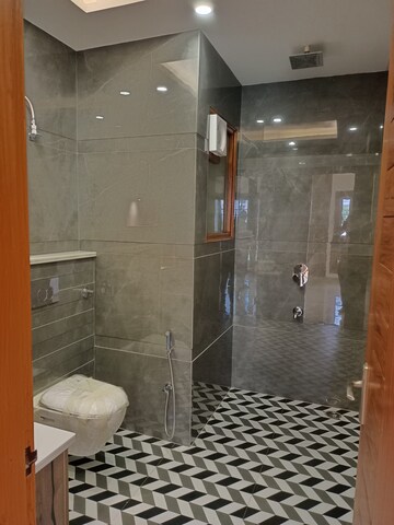 Bathroom in 4 BHK Builder Floor at Sector 84 – for Sale