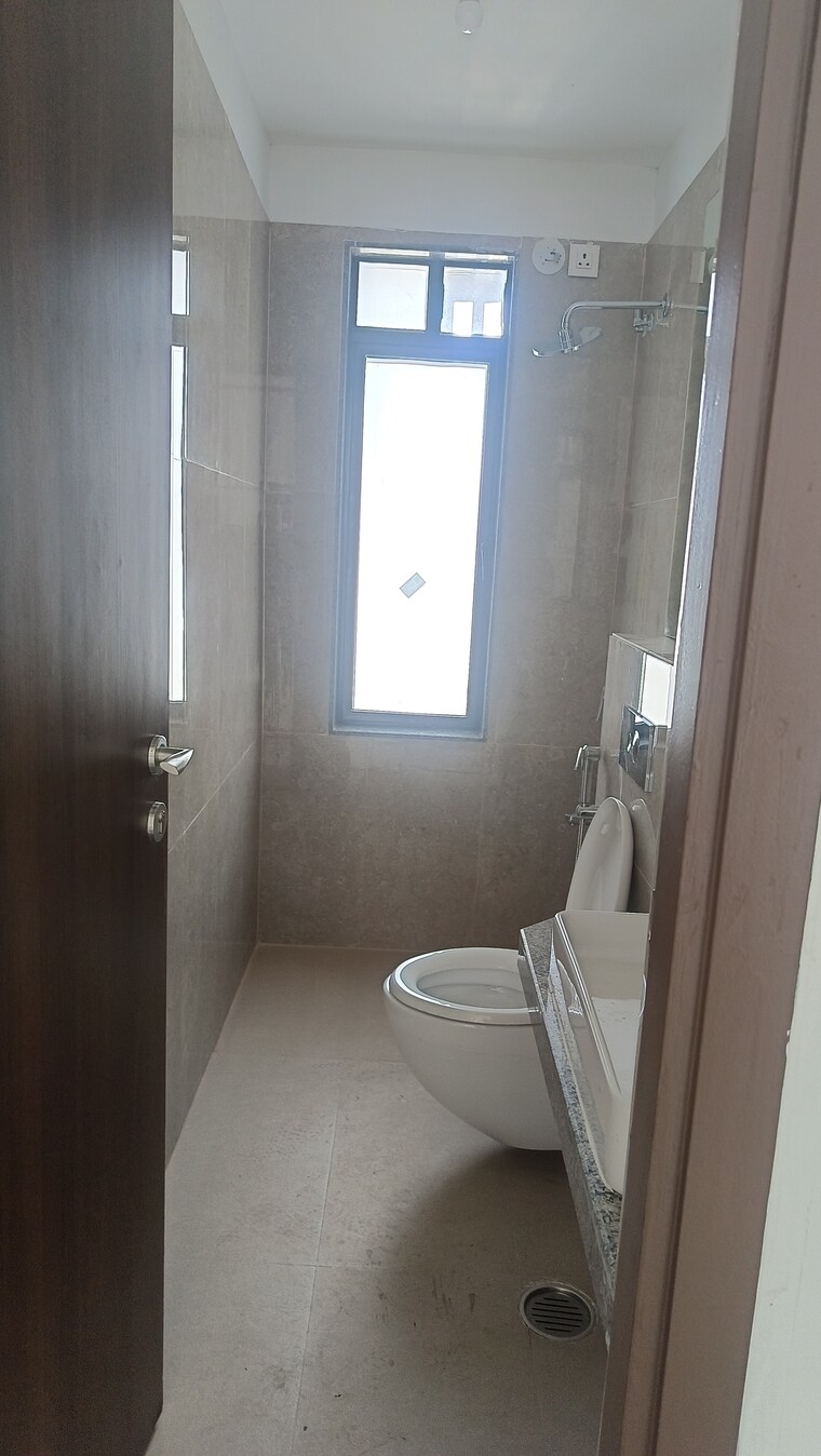 Bathroom, sunteck-city-avenue-1 3 Bedroom 965 Sq.Ft. Apartment In Goregaon West Mumbai 9712743