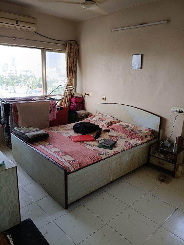 Bedroom, monalisa-apartments 1 Bedroom 565 Sq.Ft. Apartment In Bandra West Mumbai 9712781