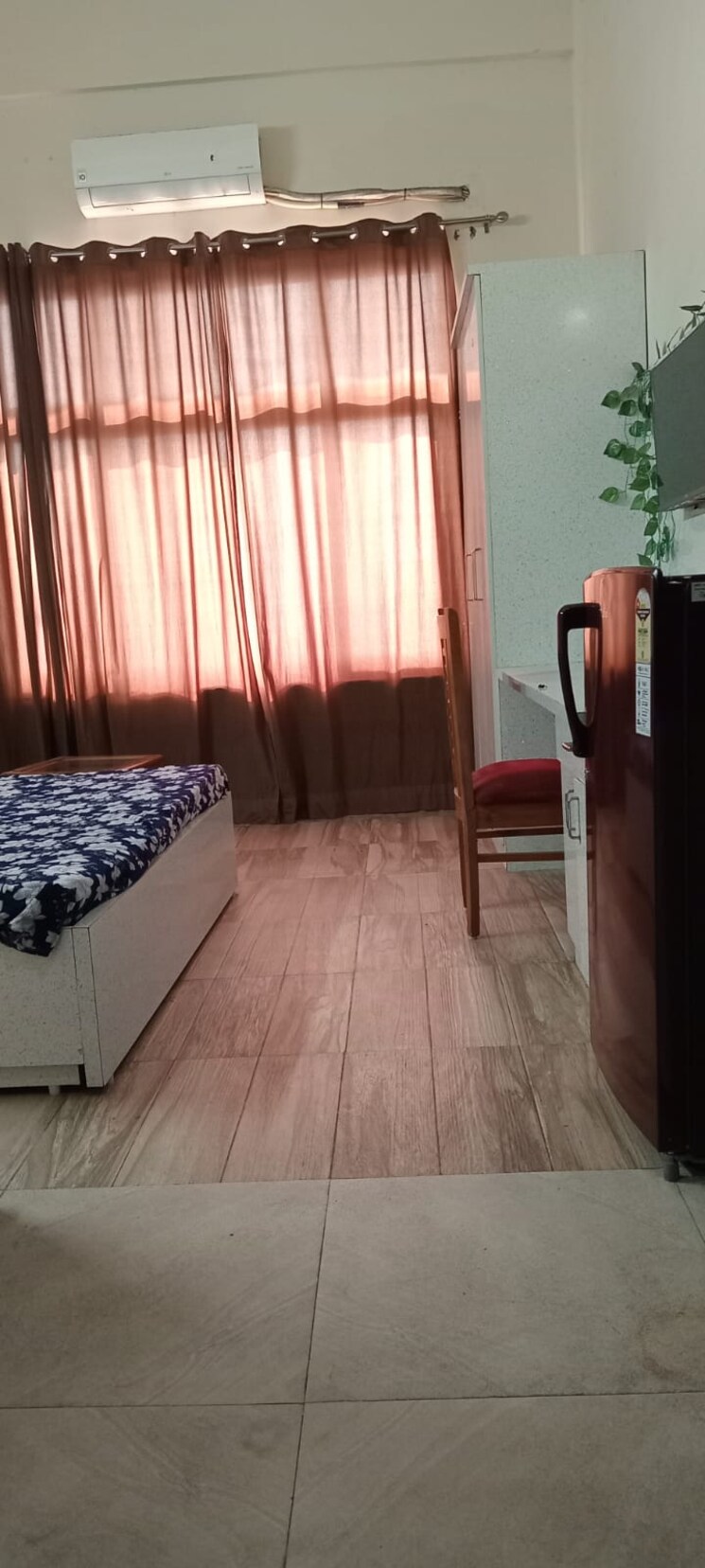 Bedroom, nimbus-express-park-view 2 Bedroom 1000 Sq.Ft. Apartment In Chi V Greater Noida Greater Noida 9712837