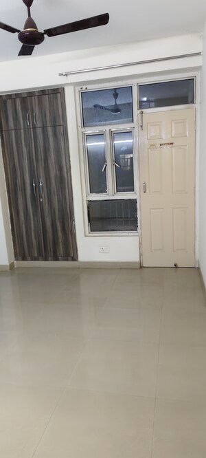 Bathroom in 2 BHK Apartment at Amrapali Zodiac, Sector 120 – for Sale