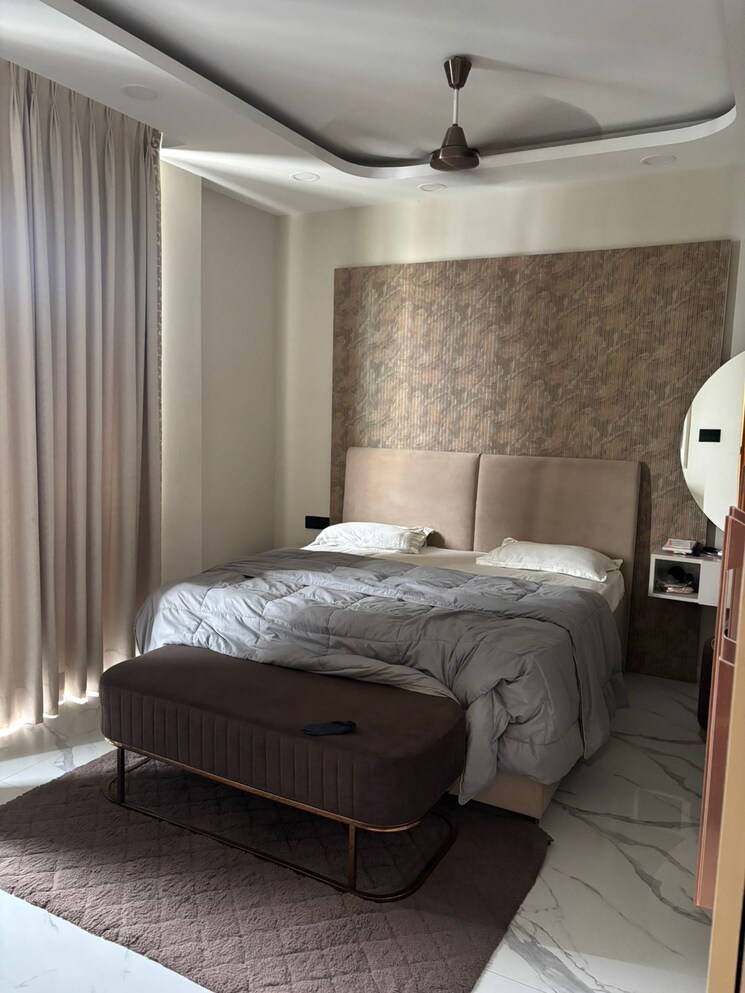 Bedroom, ram-kamal-kunj 6+ Bedroom 3000 Sq.Ft. Villa In Sector 49 Noida 9712885