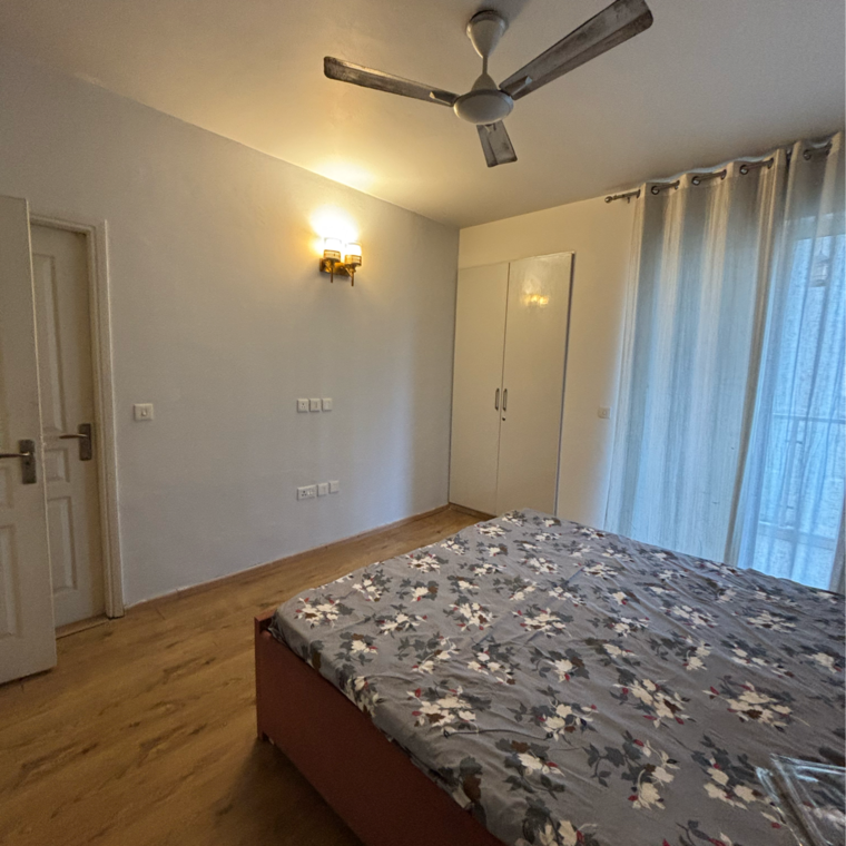 Bedroom, experion-the-heart-song 2.5 Bedroom 1286 Sq.Ft. Apartment In Sector 108 Gurgaon 9712901