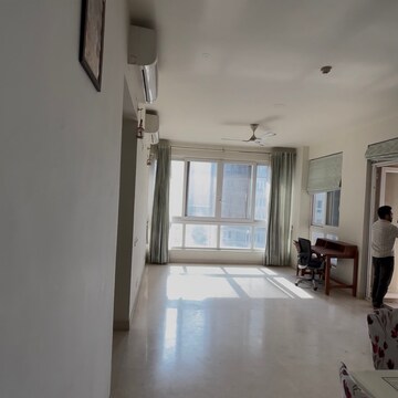 Building Lobby in 4 BHK Apartment at Indiabulls Enigma, Vishnu Garden – for Rent