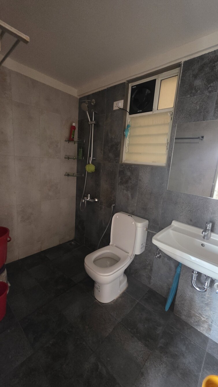 Bathroom, nanded 2.5 Bedroom 1360 Sq.Ft. Apartment In Nanded Pune 9712914