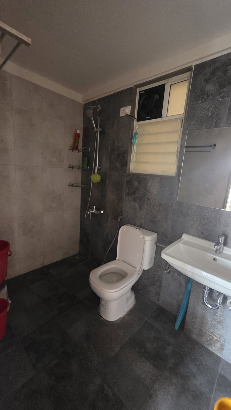 Bathroom, nanded 2.5 Bedroom 1360 Sq.Ft. Apartment In Nanded Pune 9712914