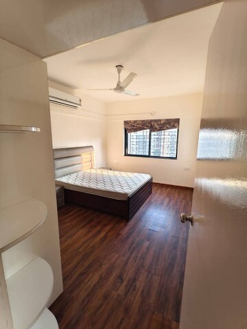 3 BHK Apartment For Rent in Gera Emerald City, Kharadi