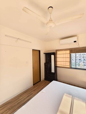 Room in 3 BHK Apartment at Gera Emerald City, Kharadi – for Rent