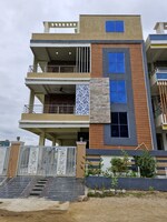 6 BHK + Pooja Room,Servant Room,Extra Room 201 Sq.Yd. Independent House in 6 Bhk House For Sale Komp