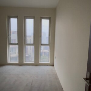 Room in 6 BHK Villa at Experion Windchants, New Palam Vihar Phase 2 – for Sale