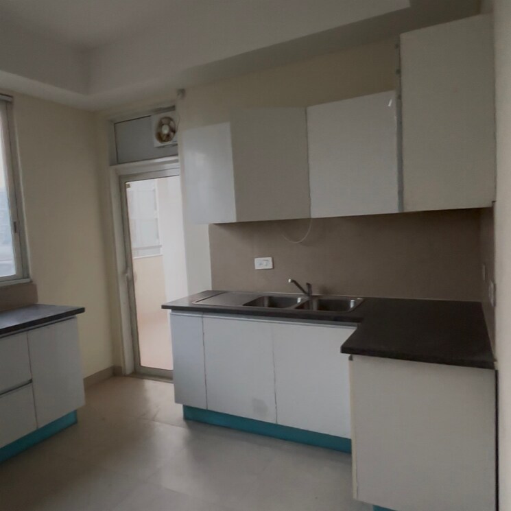 Kitchen, experion-windchants 6 Bedroom 6836 Sq.Ft. Villa In New Palam Vihar Phase 2 Gurgaon 9712956