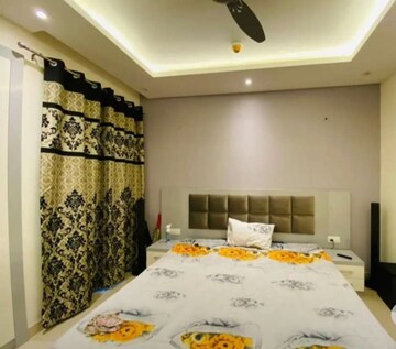 Bedroom in 3 BHK Apartment at Shalimar Oneworld Vista, Gomti Nagar – for Rent