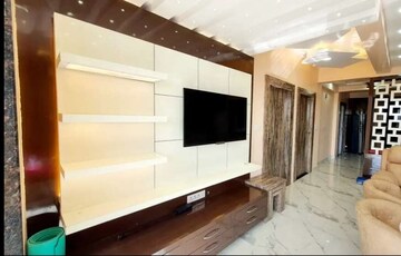 Kitchen in 3.5 BHK Apartment at Omaxe R2, Gomti Nagar – for Rent