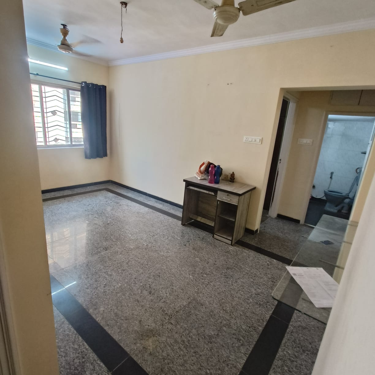 1 BHK Apartment For Rent in Dheeraj Kirti