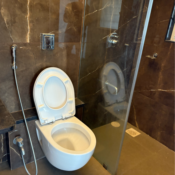 Bathroom, alliance-parijat 3 Bedroom 1600 Sq.Ft. Apartment In Mukund Nagar Pune 9712989