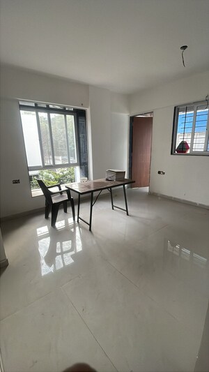 Room in 3 BHK Apartment at Govind Nagar – for Sale