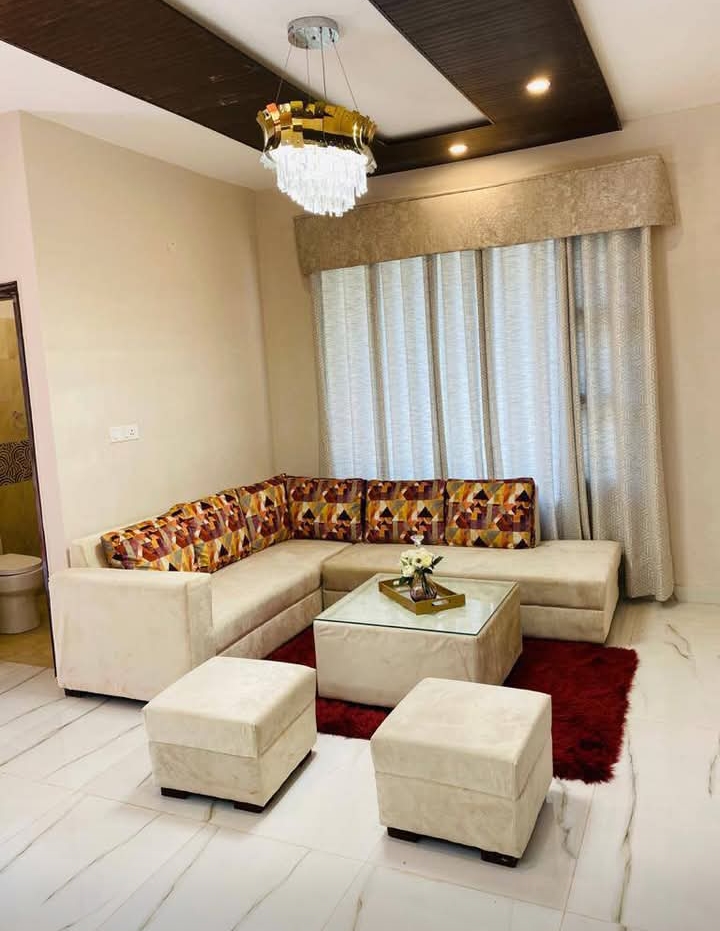 3 BHK Builder Floor For Rent in Sector 11