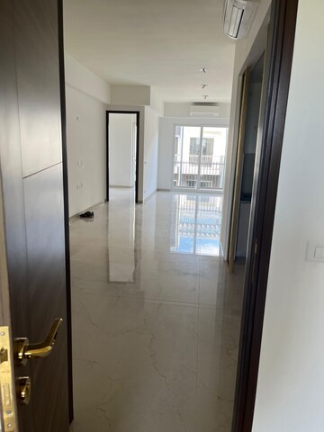 Building Lobby in 3 BHK Builder Floor at Smart World Orchard, Sector 61 – for Rent