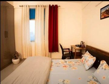 Bedroom in 3 BHK Apartment at Omaxe The Palace, Gomti Nagar – for Rent