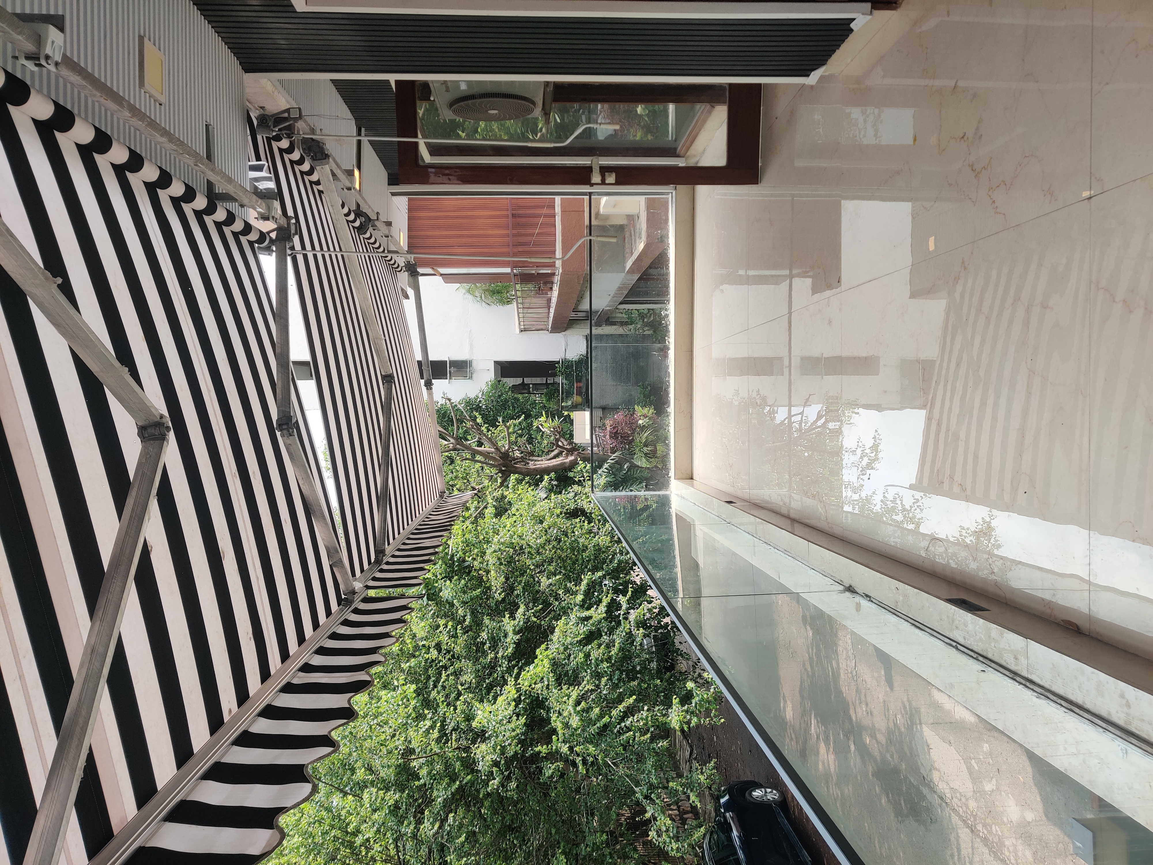 4 BHK + Pooja Room,Servant Room,Study Room Builder Floor For Sale in Safdarjung Enclave