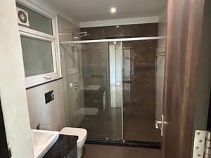 Bathroom in 3.5 BHK Builder Floor at Ansal Sushant Floors, Sushant Lok ii – for Rent