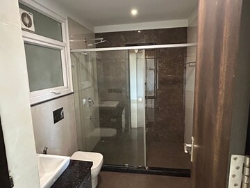 Bathroom in 3.5 BHK Builder Floor at Ansal Sushant Floors, Sushant Lok ii – for Rent