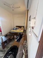 1 Rk  500 Sq.Ft. Builder Floor in Sector 55