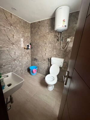 Bathroom in 1 RK Builder Floor at Sector 55 – for Rent