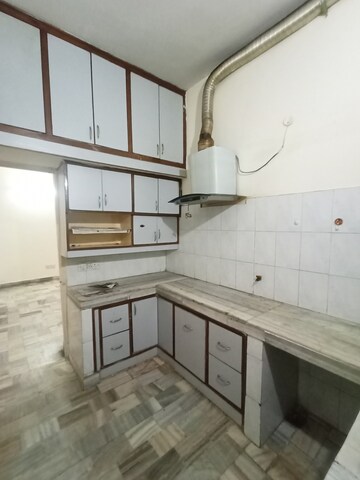 Kitchen in 1.5 BHK Independent House at Sector 10 – for Rent