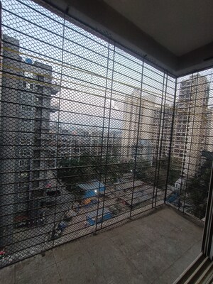 Room in 1 BHK Apartment at Avirahi Homes, Borivali West – for Sale