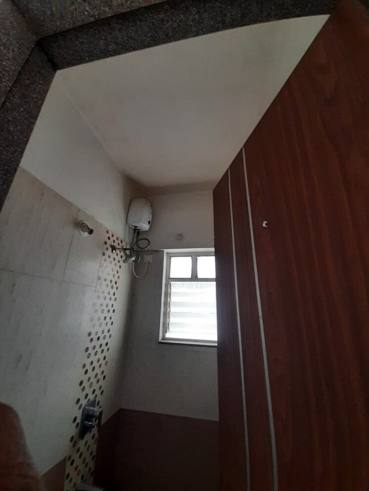 Bathroom, gera-emerald-city 3 Bedroom 1613 Sq.Ft. Apartment In Kharadi Pune 9713194