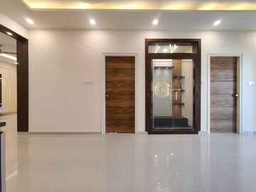 Room in 3 BHK Apartment at Sri Sai Enclave Horamavu, Horamavu – for Rent