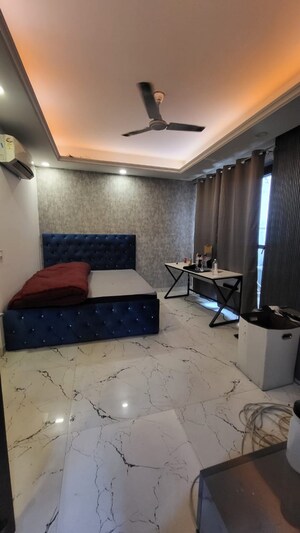 Living Room in 4 BHK Builder Floor at Sector 47 – for Rent