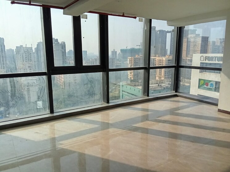 Room, samarth-aishwarya Commercial Office Space 425 Sq.Ft. In Andheri West Mumbai 9713221