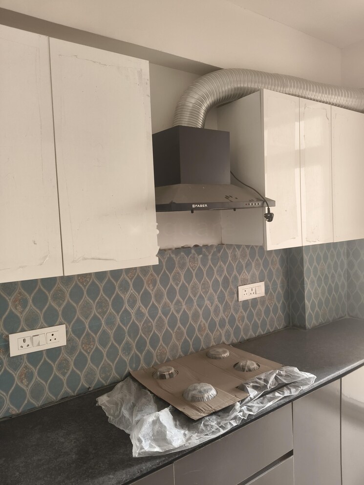 Kitchen, pareena-the-elite-residences 3 Bedroom 1865 Sq.Ft. Apartment In Sector 99 Gurgaon 9713216