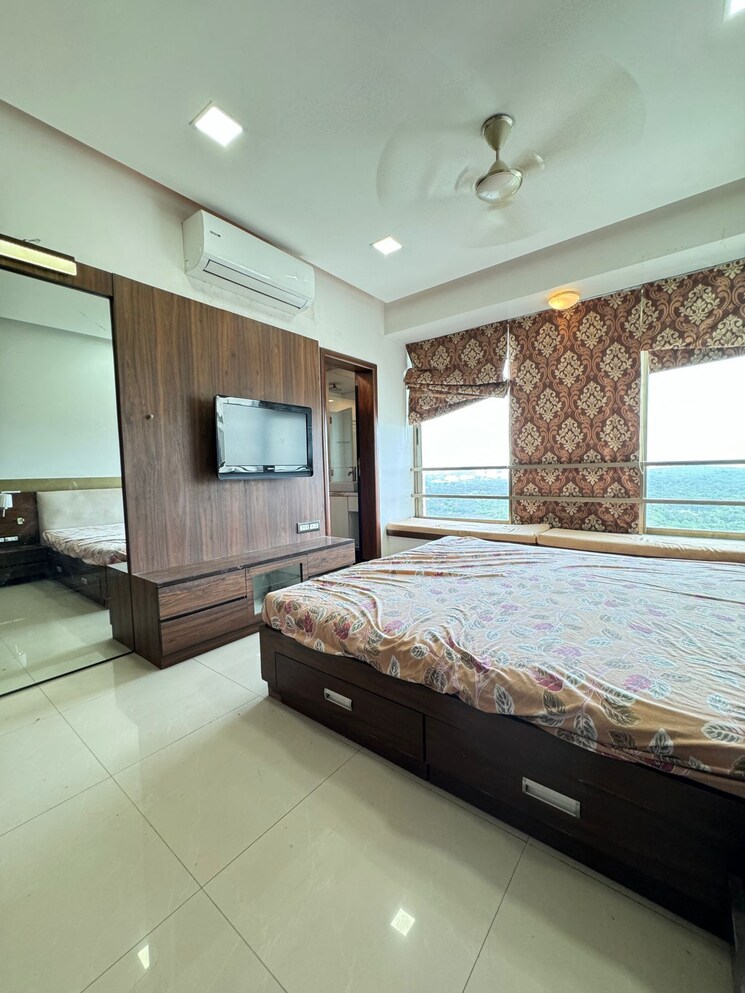 Bedroom, oberoi-realty-woods 2.5 Bedroom 1230 Sq.Ft. Apartment In Goregaon East Mumbai 9713218