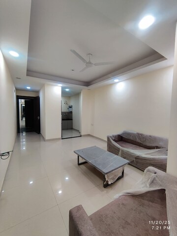 Living Room in 2 BHK Builder Floor at Sector 46 – for Rent