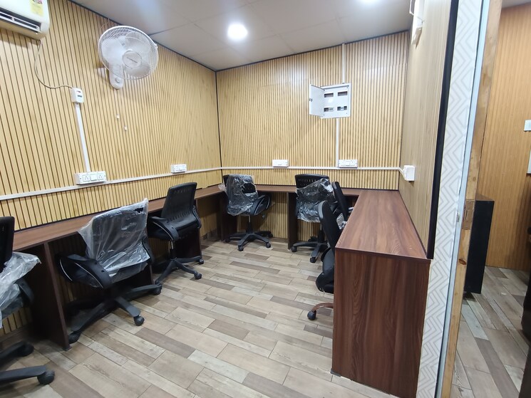 Team Area, sector 2 Commercial Office Space 400 Sq.Ft. In Sector 2 Noida 9713267