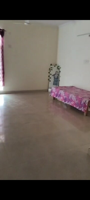 Room in 2 BHK Apartment at Goel Heights, Faizabad Road – for Rent