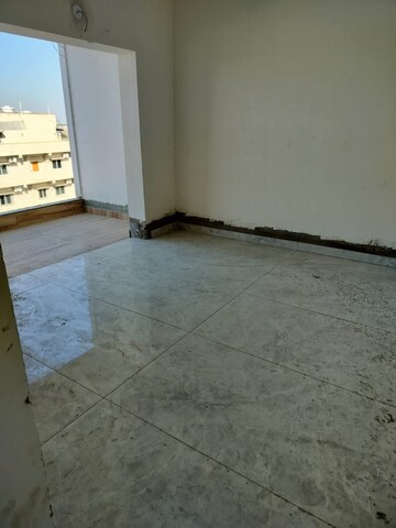 Room in 3 BHK Apartment at Velmala – for Sale