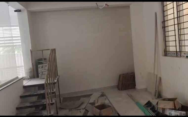 Room, hbr layout Commercial Showroom 2150 Sq.Ft. In Hbr Layout Bangalore 9713311