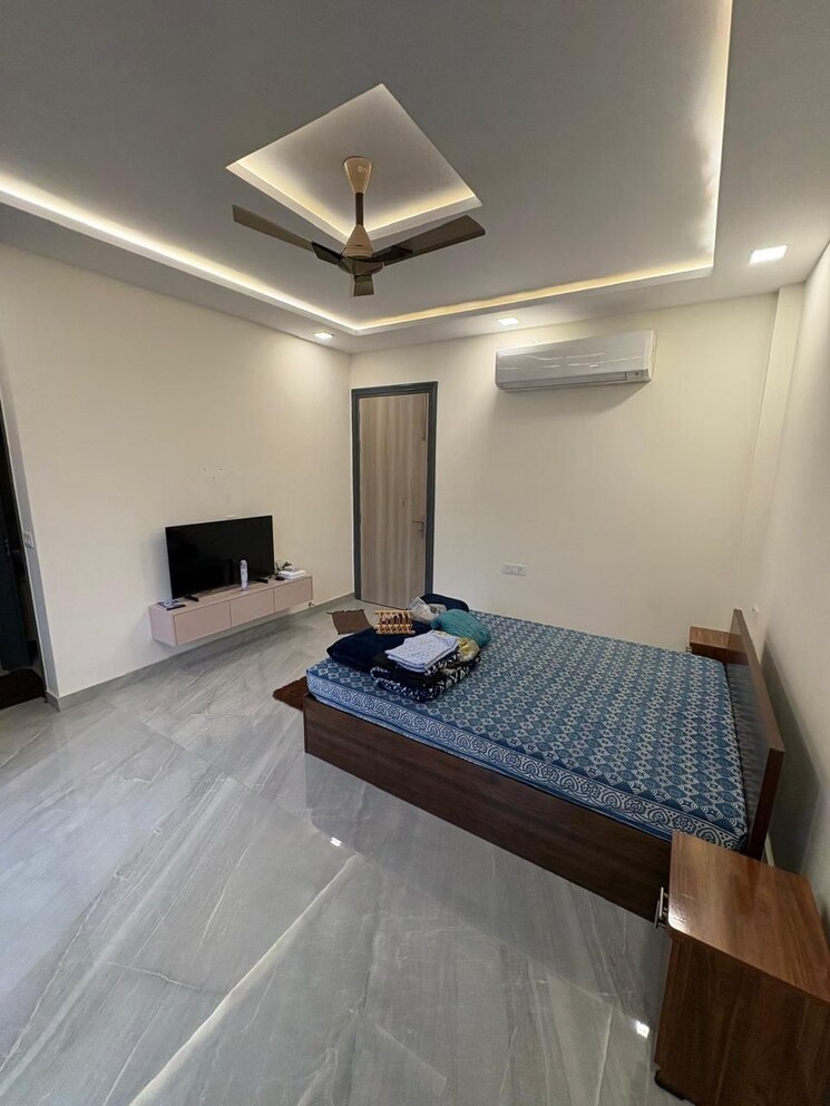 Bedroom, sector 45 4 Bedroom 3500 Sq.Ft. Villa In Sector 45 Gurgaon 9713346