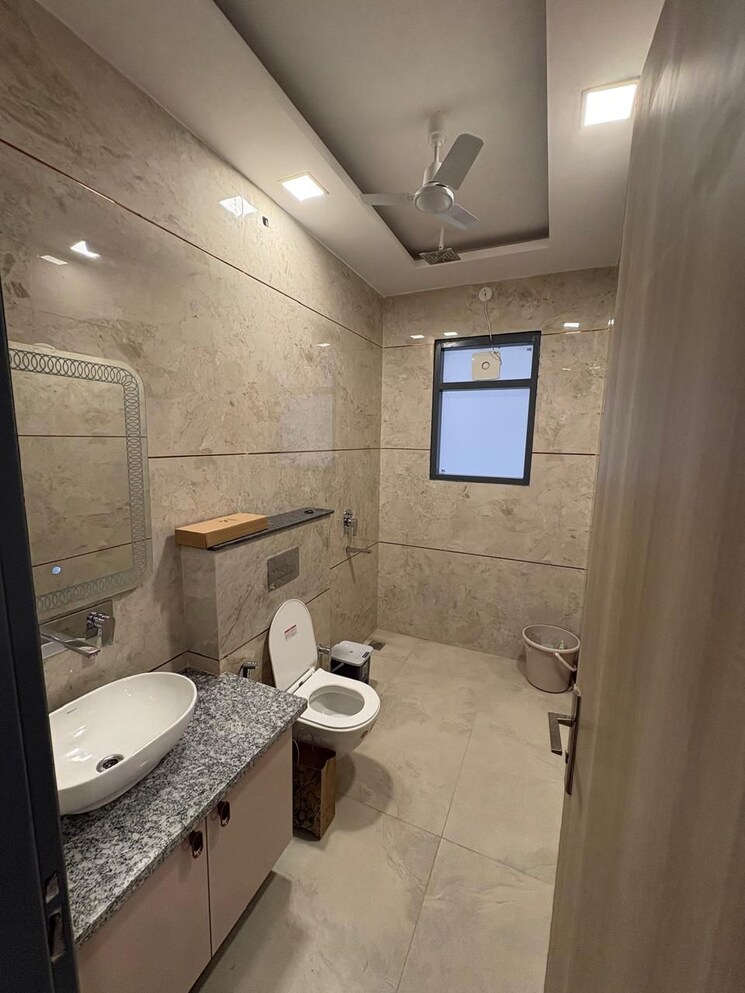 Bathroom, sector 45 4 Bedroom 3500 Sq.Ft. Villa In Sector 45 Gurgaon 9713346