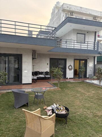 4 BHK Villa For Rent in Sector 45