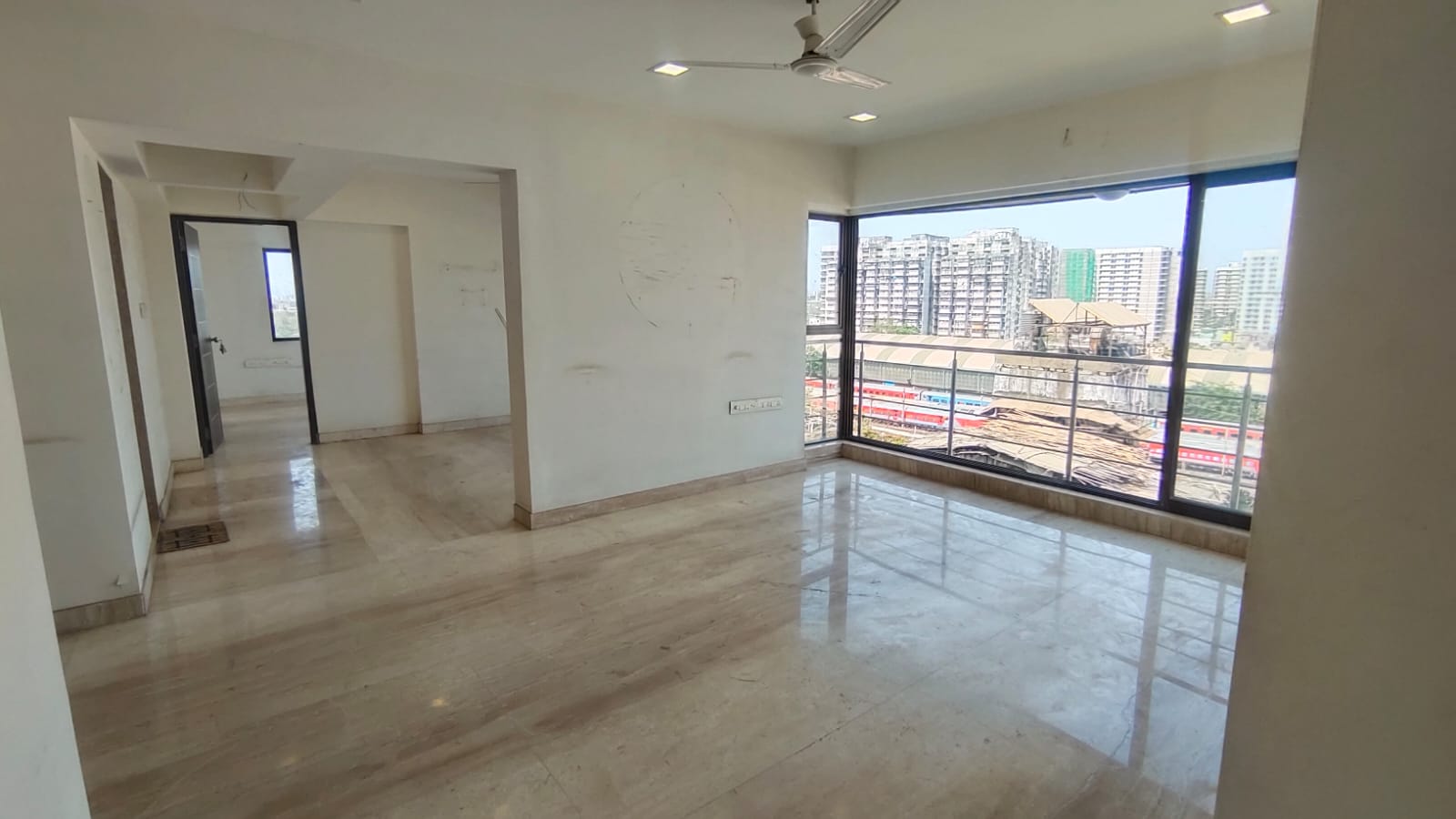 3 BHK 900 Sq.Ft. Apartment in Fortune Paradise Mumbai