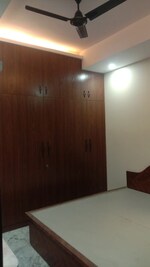 3 BHK 110 Sq.Yd. Builder Floor in Kavi Nagar Block G