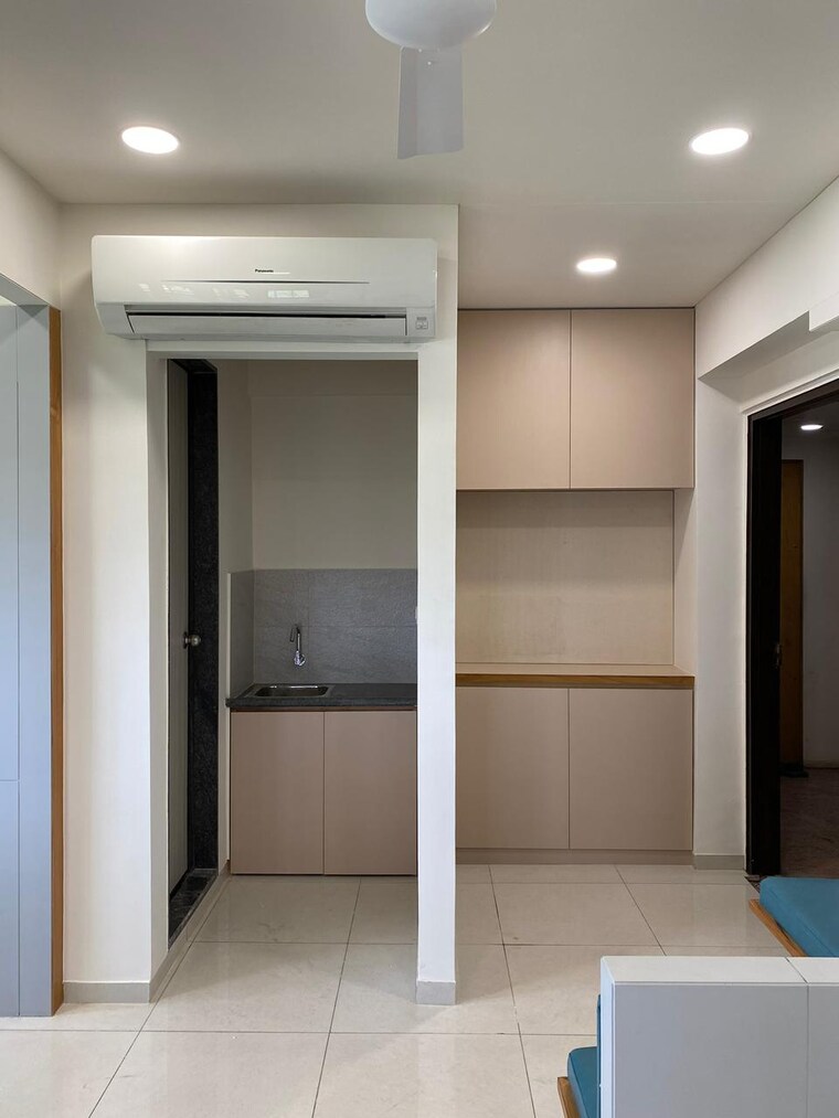 undefined, ambawadi Commercial Office Space 971 Sq.Ft. In Ambawadi Ahmedabad 9713372