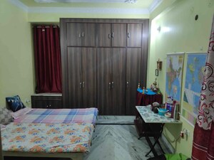  Pg For Rent in Vineet Khand